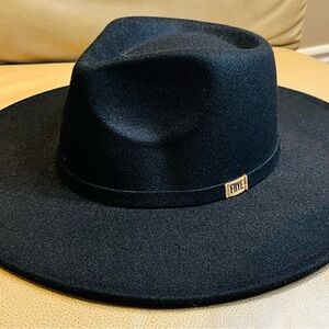 UNISEX FRYE Black Wide Brim Felt Fedora / Rancher Hat — NWT